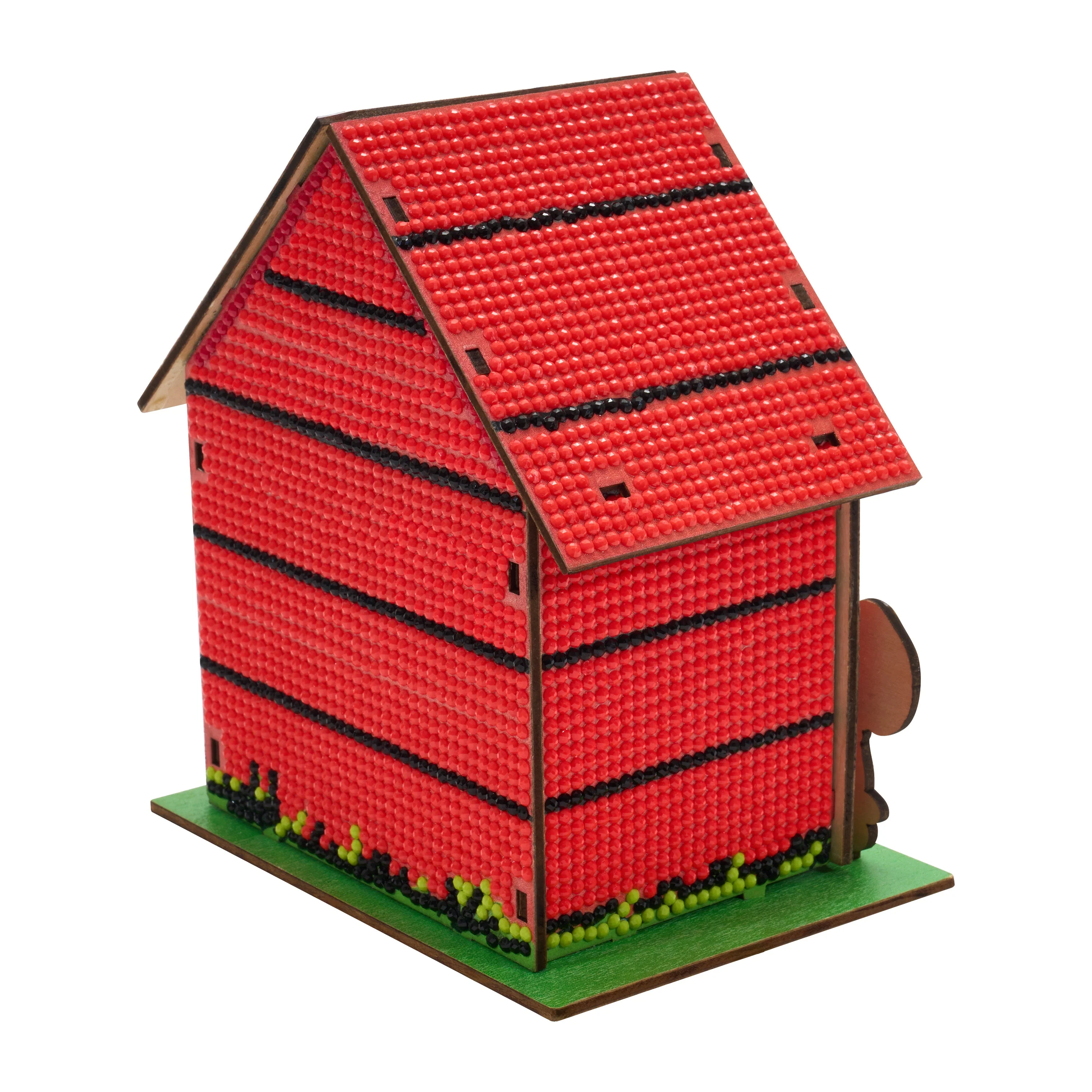 1304-gem-house-snoopy–1.webp