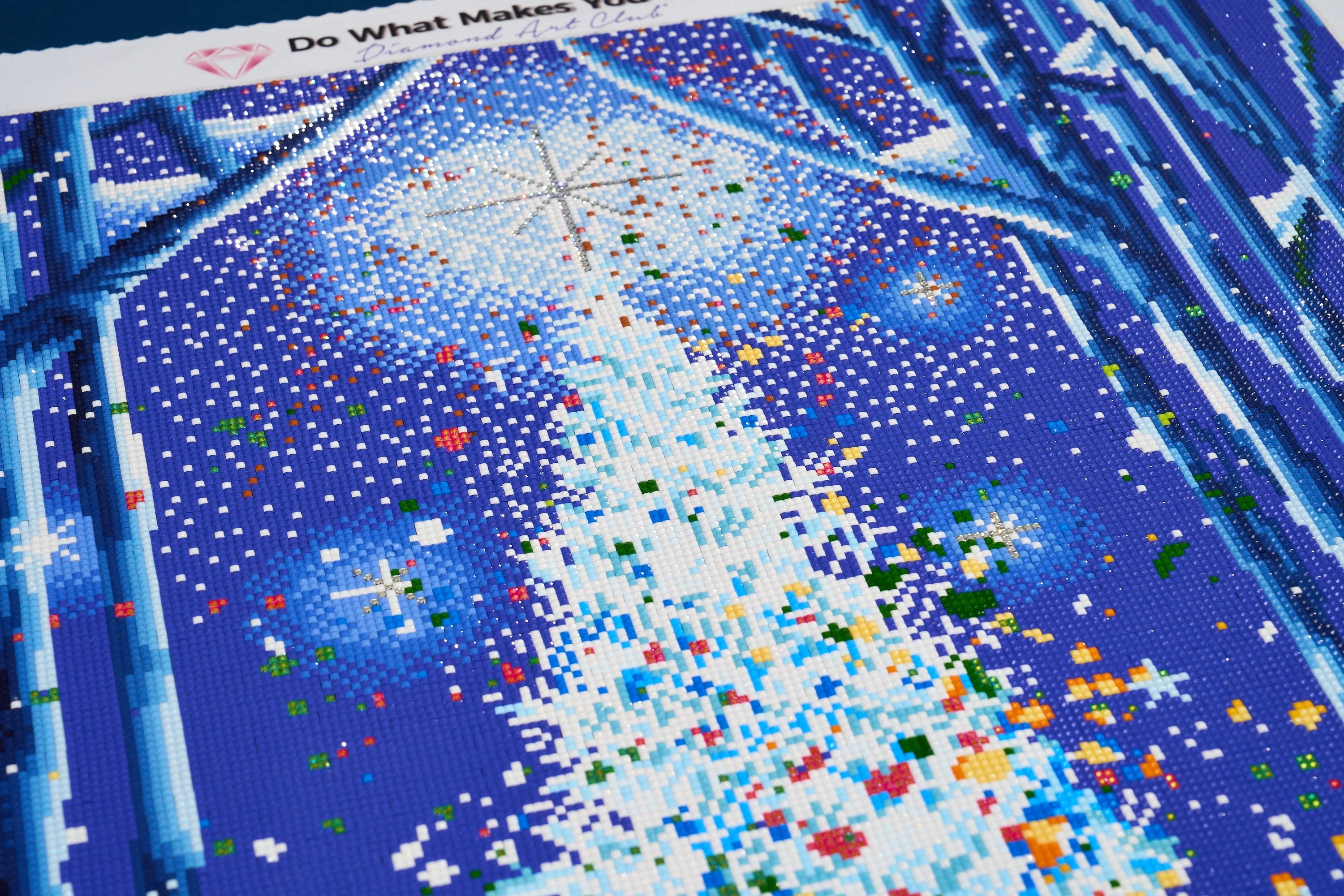 1541-holiday-tree-of-sparkles-1.webp