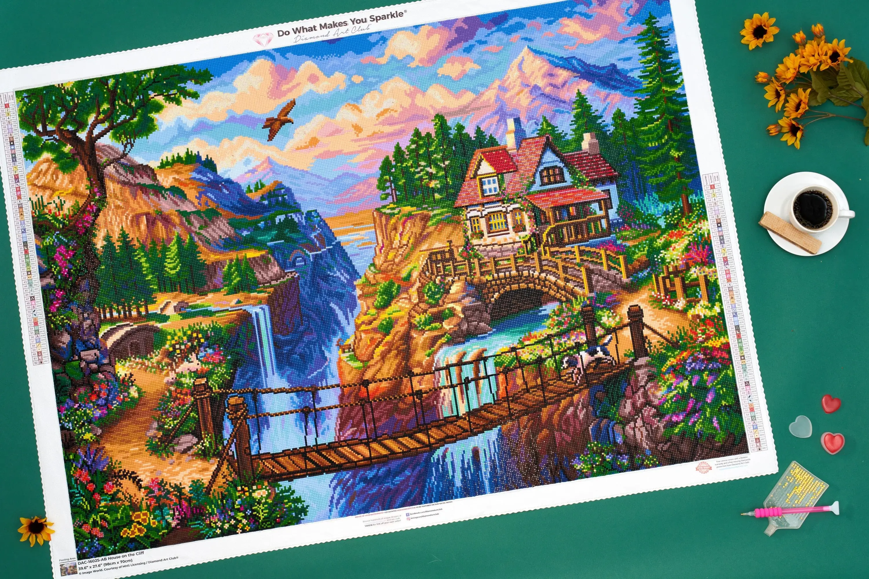 1572-house-on-the-cliff-1.webp