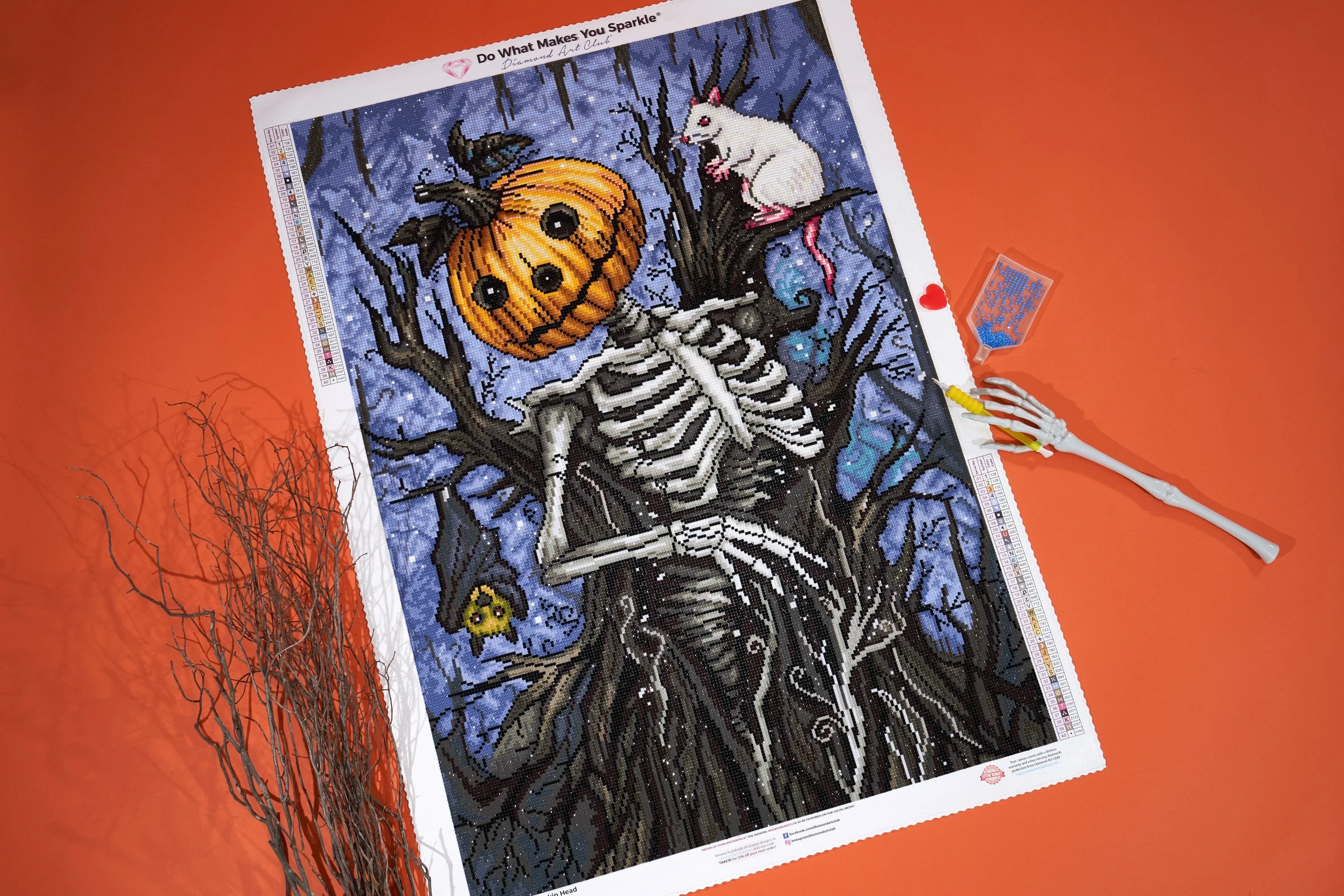 2576-pumpkin-head-1.webp