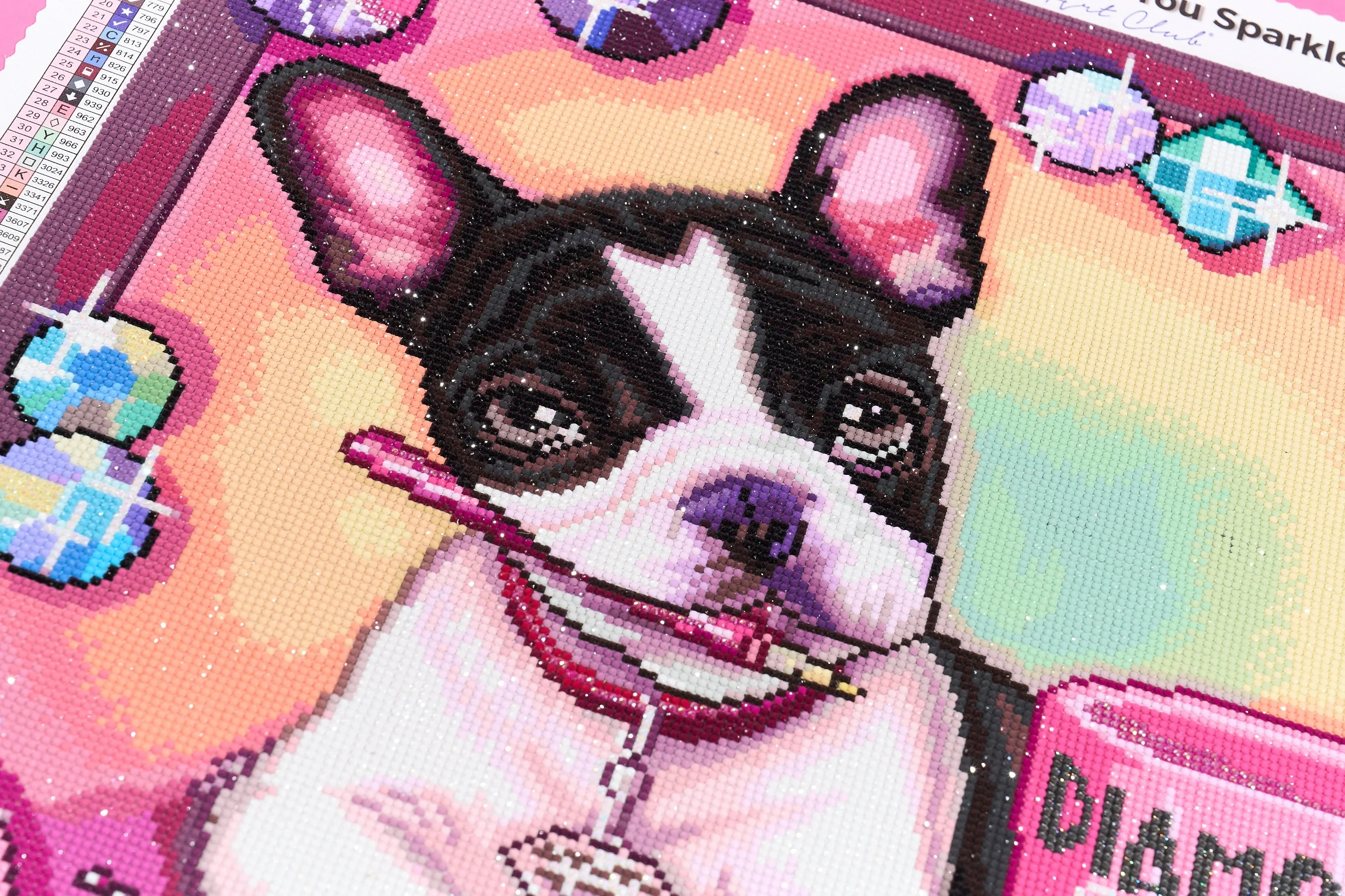 899-diamond-girl-1.webp